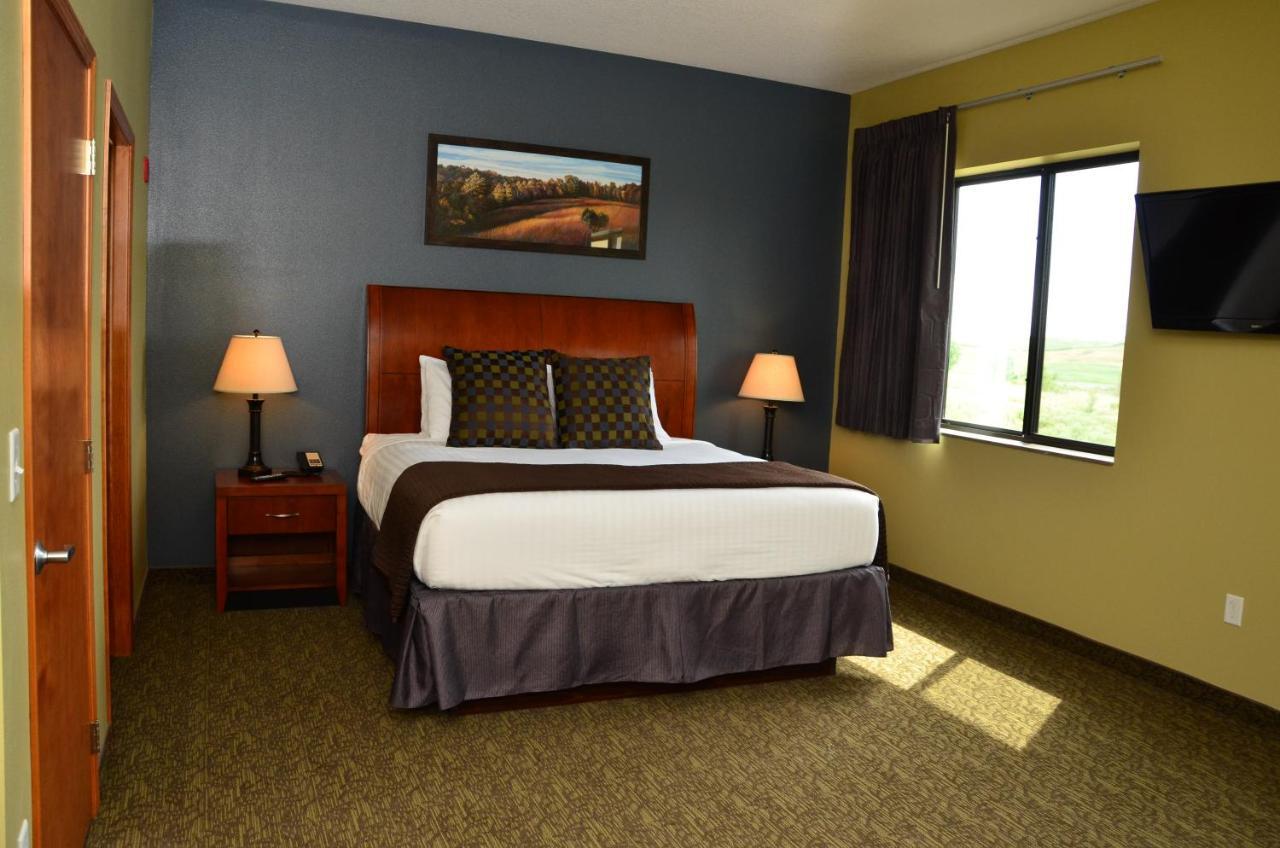 Cobblestone Inn & Suites - Newton Exteriér fotografie