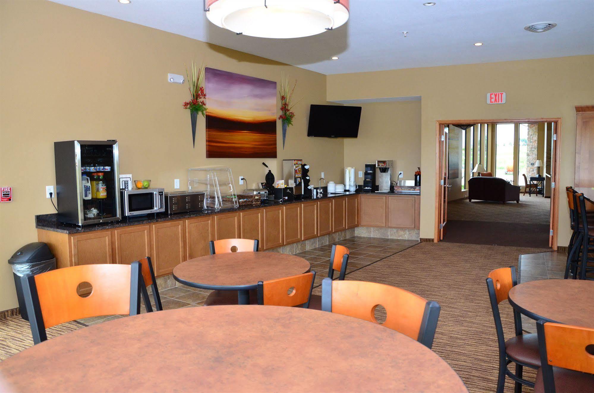 Cobblestone Inn & Suites - Newton Exteriér fotografie